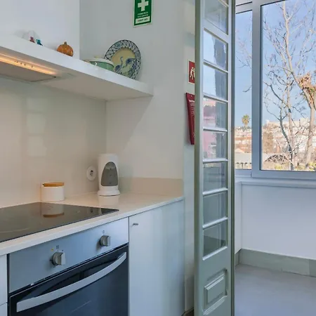 Jardim Do Embaixador Apartments By Lovelystay-2