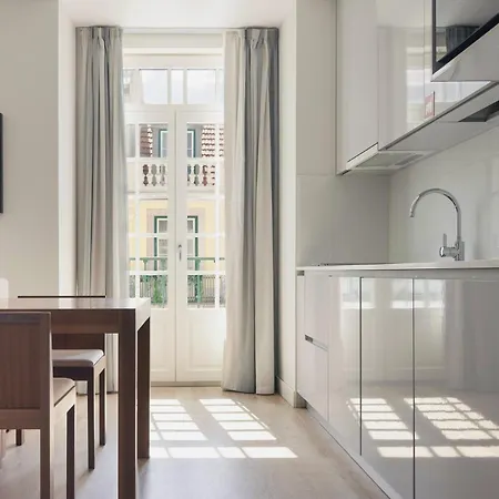Augusta Residence Apartments-2