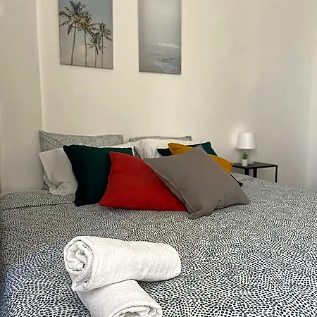 Liberty Hostel Lisbon-3