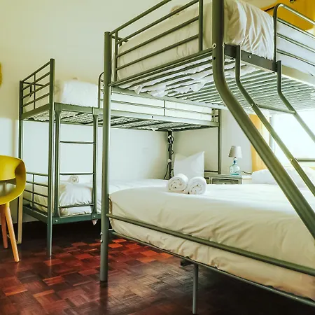 Help Yourself Hostels - Restelo-2