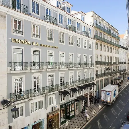 Joivy Classic 3Br Home With Workspace In Chiado, 2Mins From Baixa-Chiado Subway-3