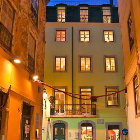 Lisbon Colours Bairro Alto Apartments-3