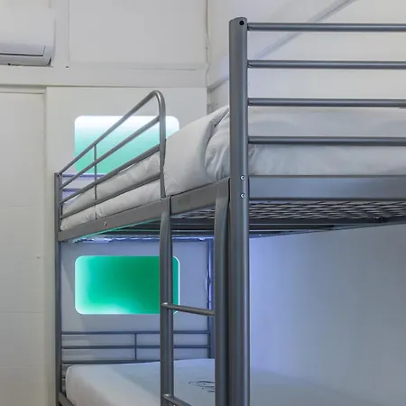Hostel Seven Hills (Adults Only)-2