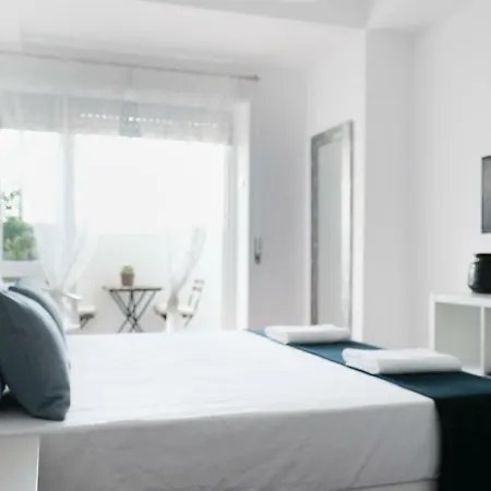 4U Lisbon Suites & Guesthouse VII Airport-2