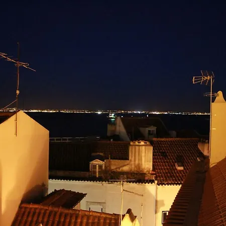 Alfama Terrace-3