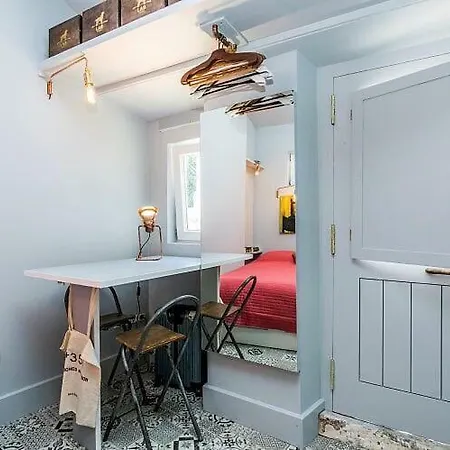 Unique Studio House | City Centre-3