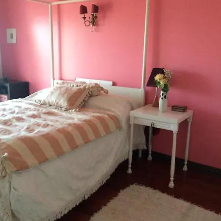 Sunny Suites Golf And Free Parking Guest House-3