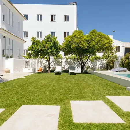 Dona Graca Lisbon Apartments-3