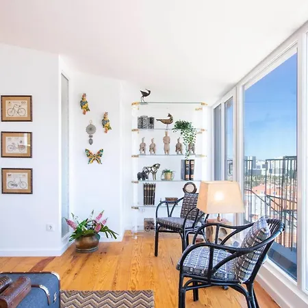 Lusitano Apartment Top Floor-3