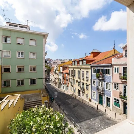 Industrial Lisbon Apartment (Adults Only)-2
