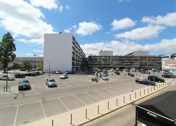 Bright 1 Bedroom With Lovely Balcony In Lisboa Privée